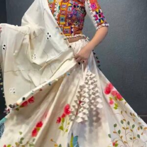New launching Heavy beautique Designer lahenga choli collection